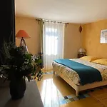 Mas Suejol بيت للعطل أندوز