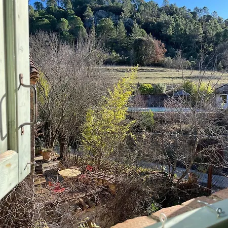 Mas Suejol Nyaraló *